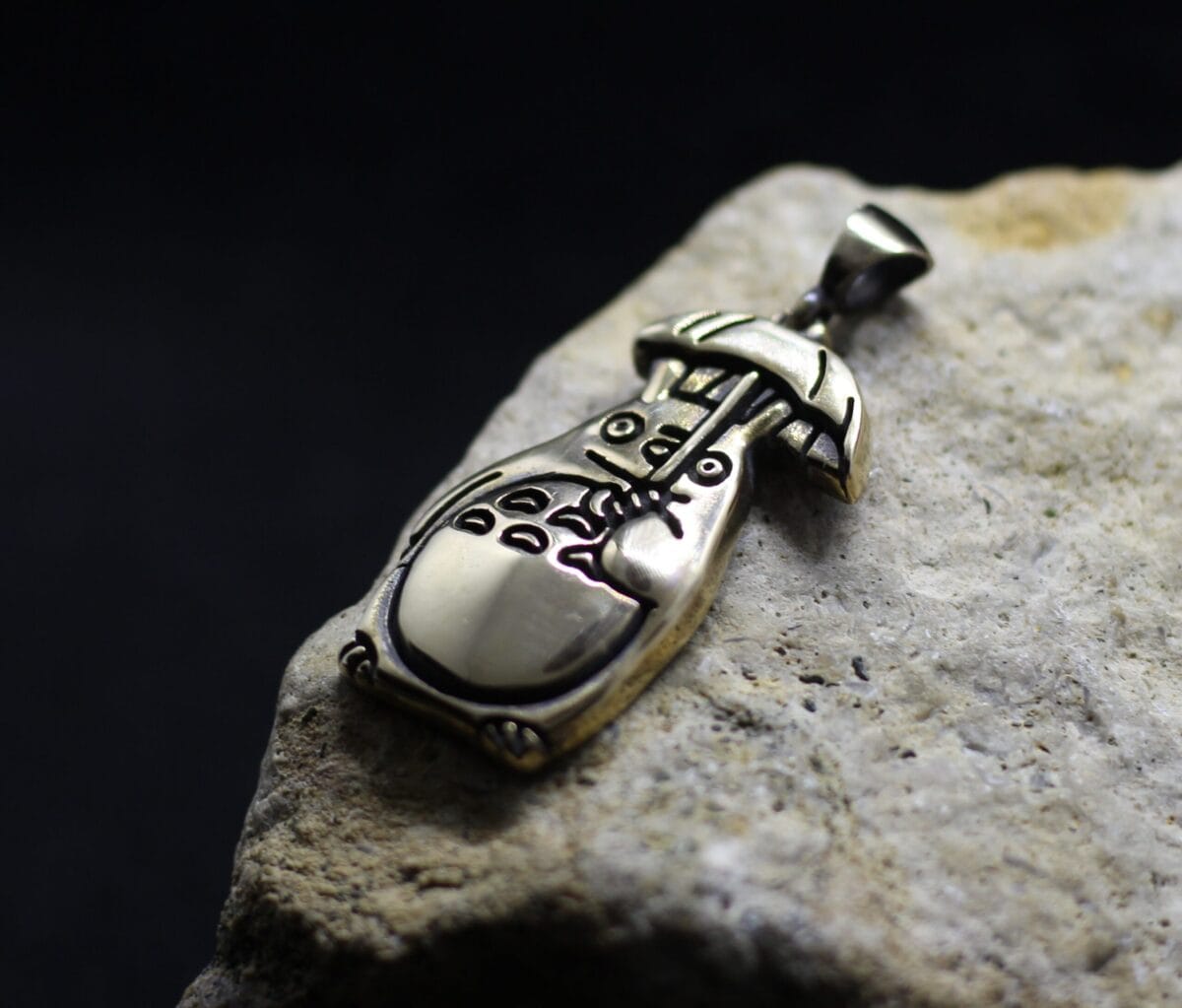 Totoro with Umbrella Pendant - Image 3
