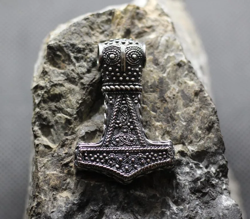 Thor's Hammer Bredsatra Mjolnir Pendant Artifactoria