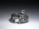 Howling Wolf in celtic knots Ring
