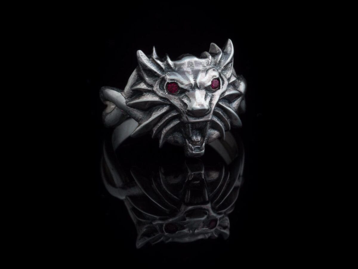 White Wolf Small Ring - Image 2