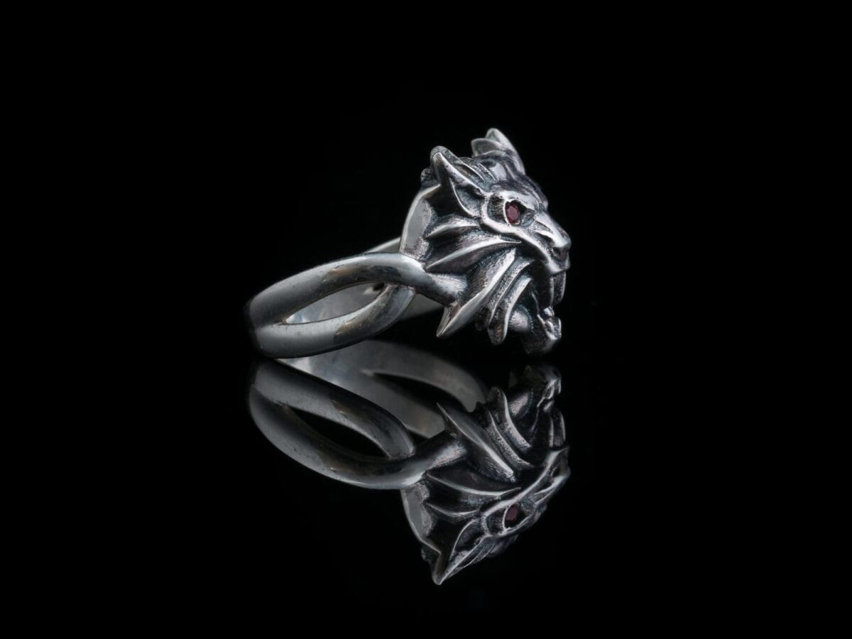 White Wolf Small Ring - Image 7