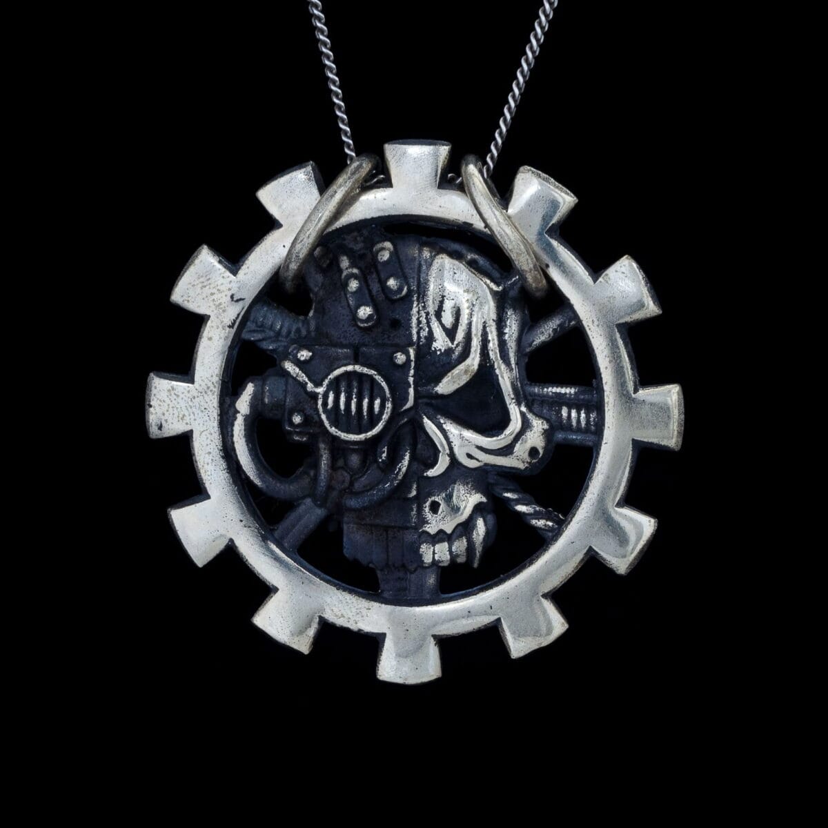 Adeptus Mechanicus Pendant - Image 3
