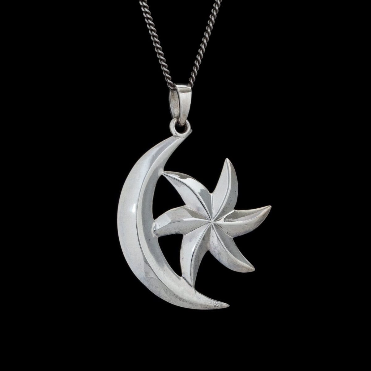 Moon-and-Star Elder scrolls Pendant - Image 3