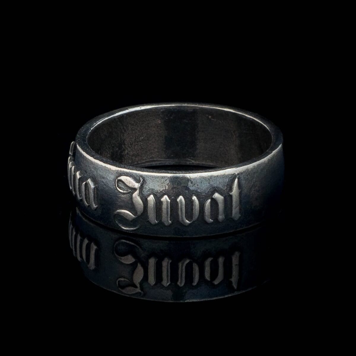 Audaces Fortuna Juvat latin phrase ring - Image 3