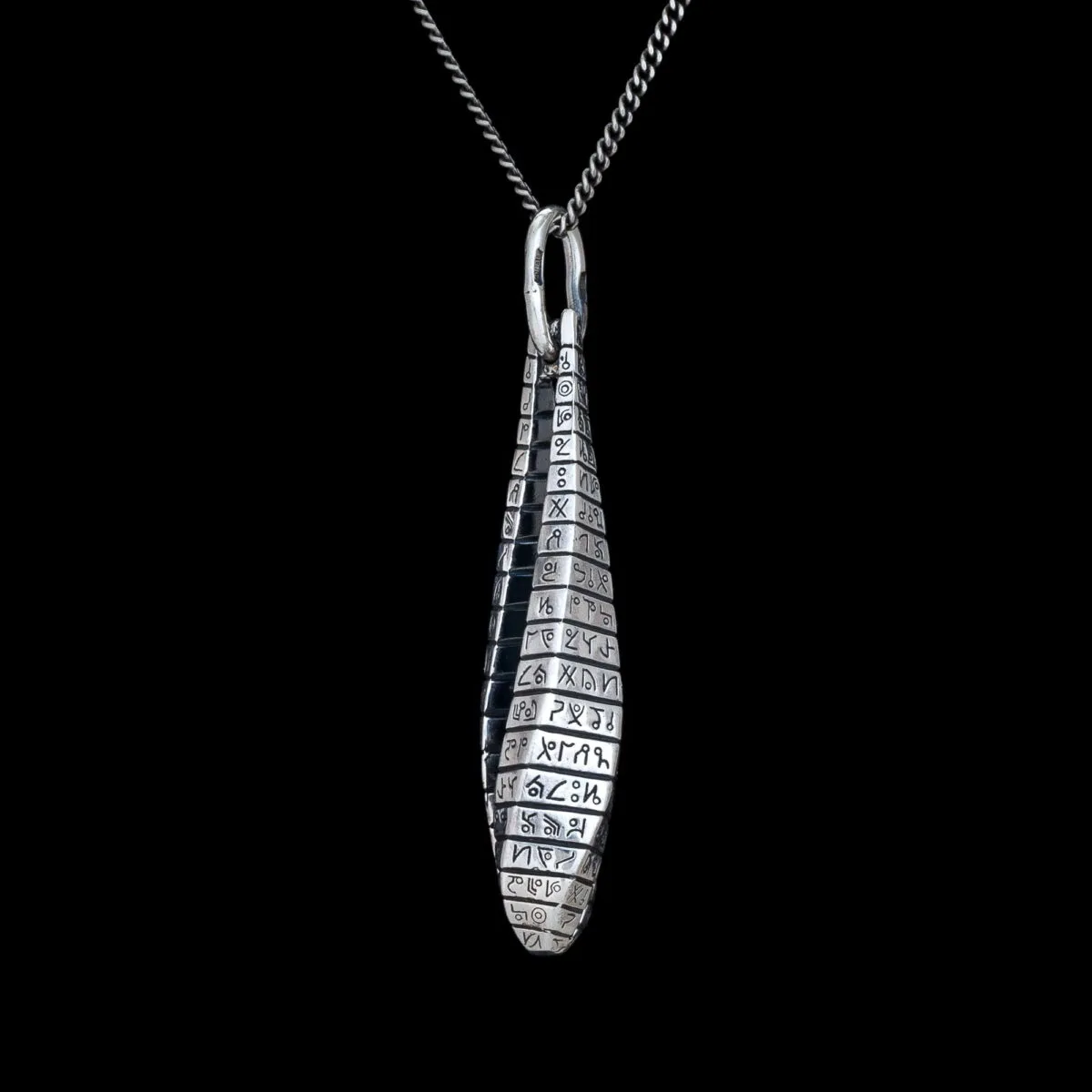 Dead Space Marker Pendant - Image 4