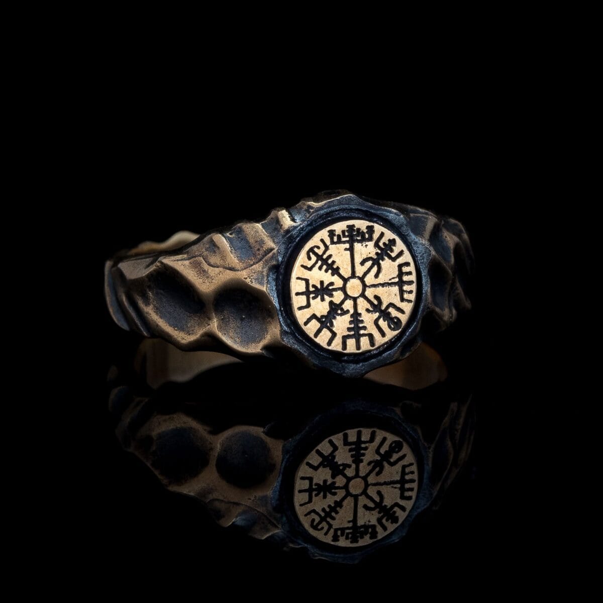 Vegvisir Ring - Image 2