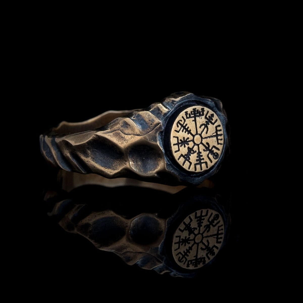 Vegvisir Ring - Image 3