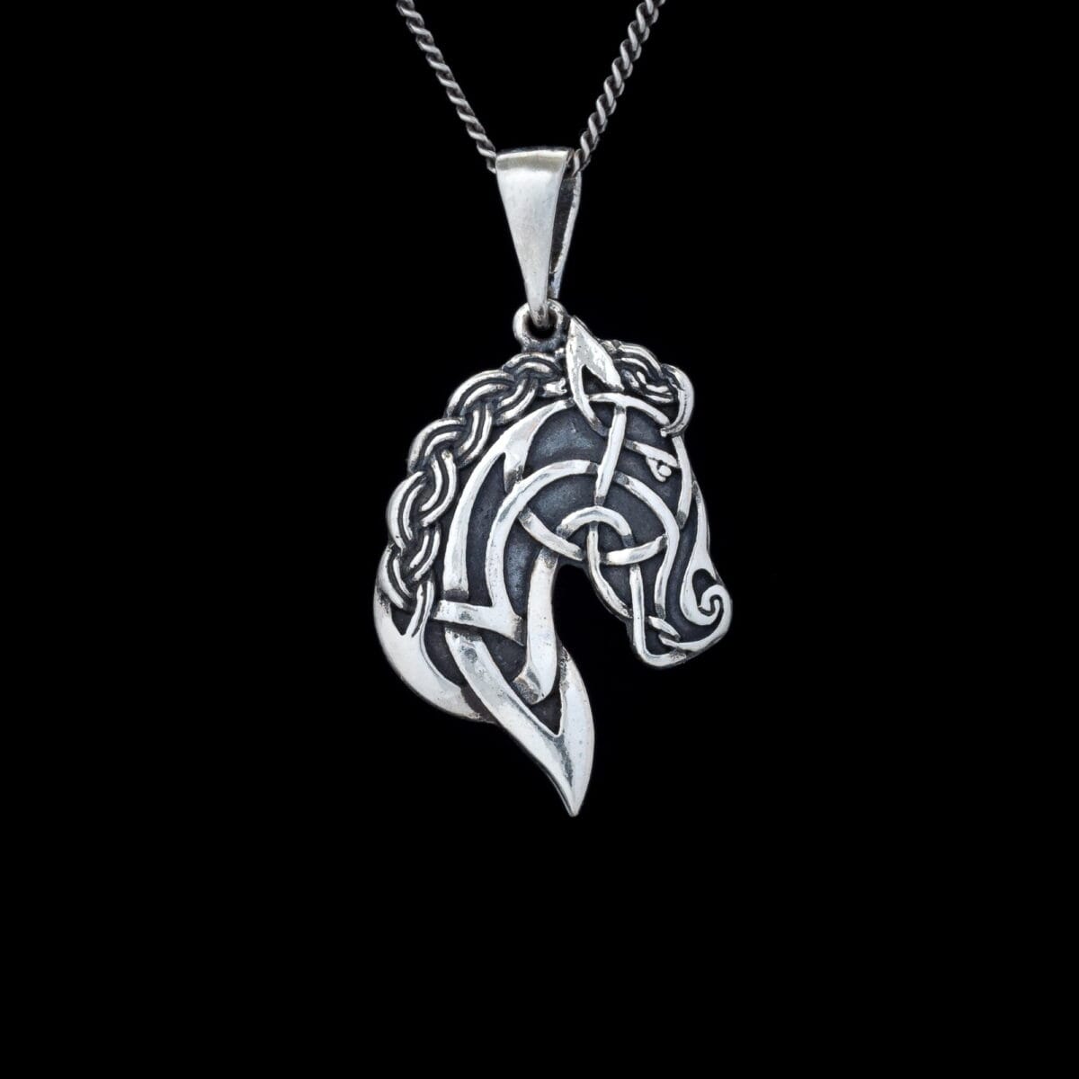 Celtic knot Horse head Pendant - Image 3