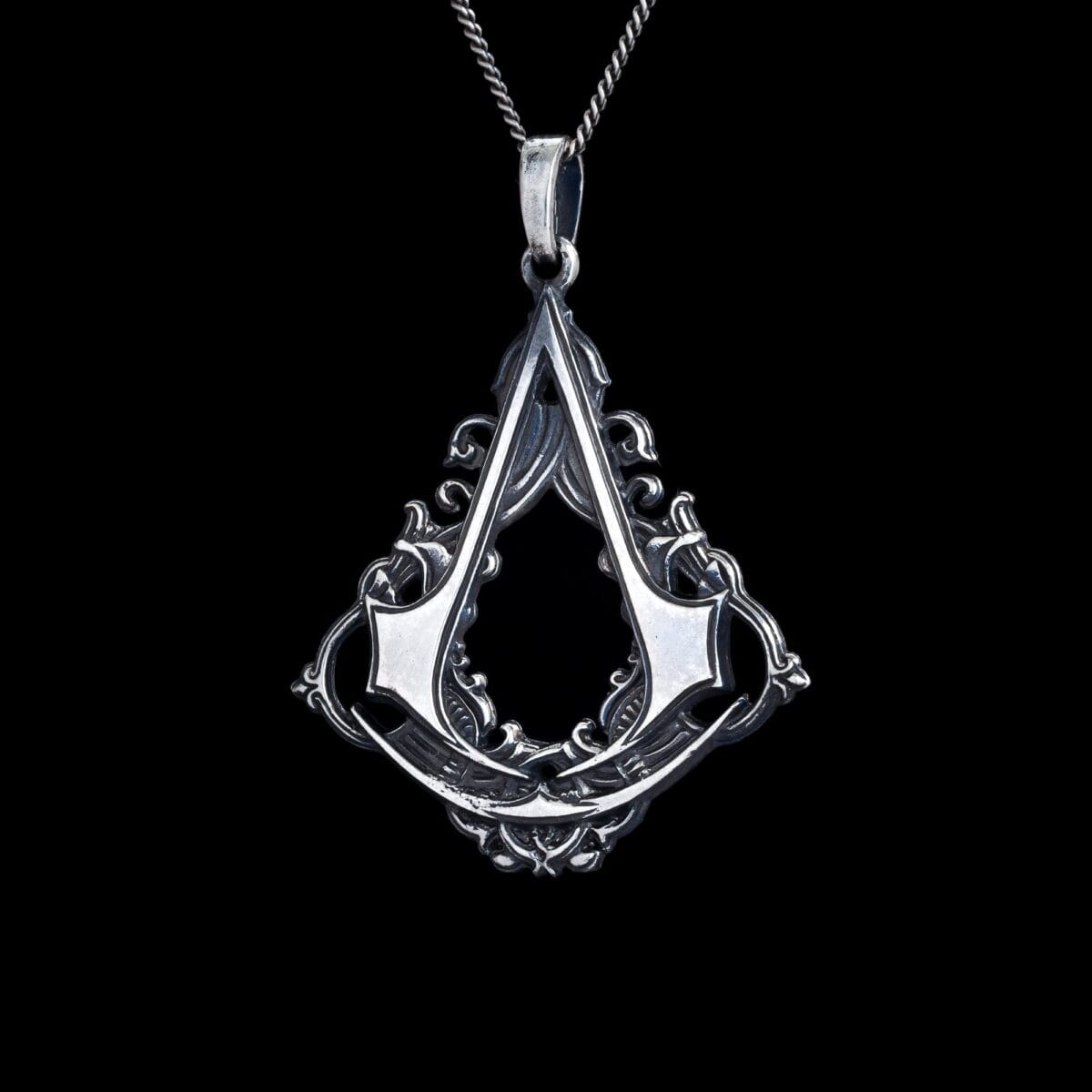 ACreed Connor Kenway Pendant - Image 4
