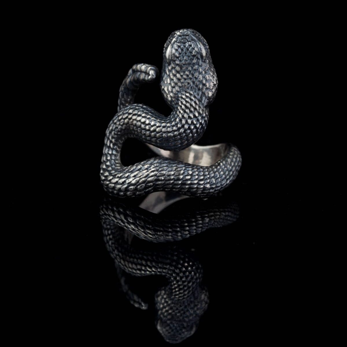 Attacking rattlesnake ring. Snake ring - Image 6