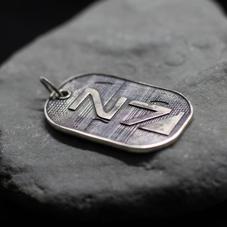 thumbnail image 2 of Mass Effect 3 Limited Edition N7 Dog Tags – Out Of Production Metal Collectible 2 of 6