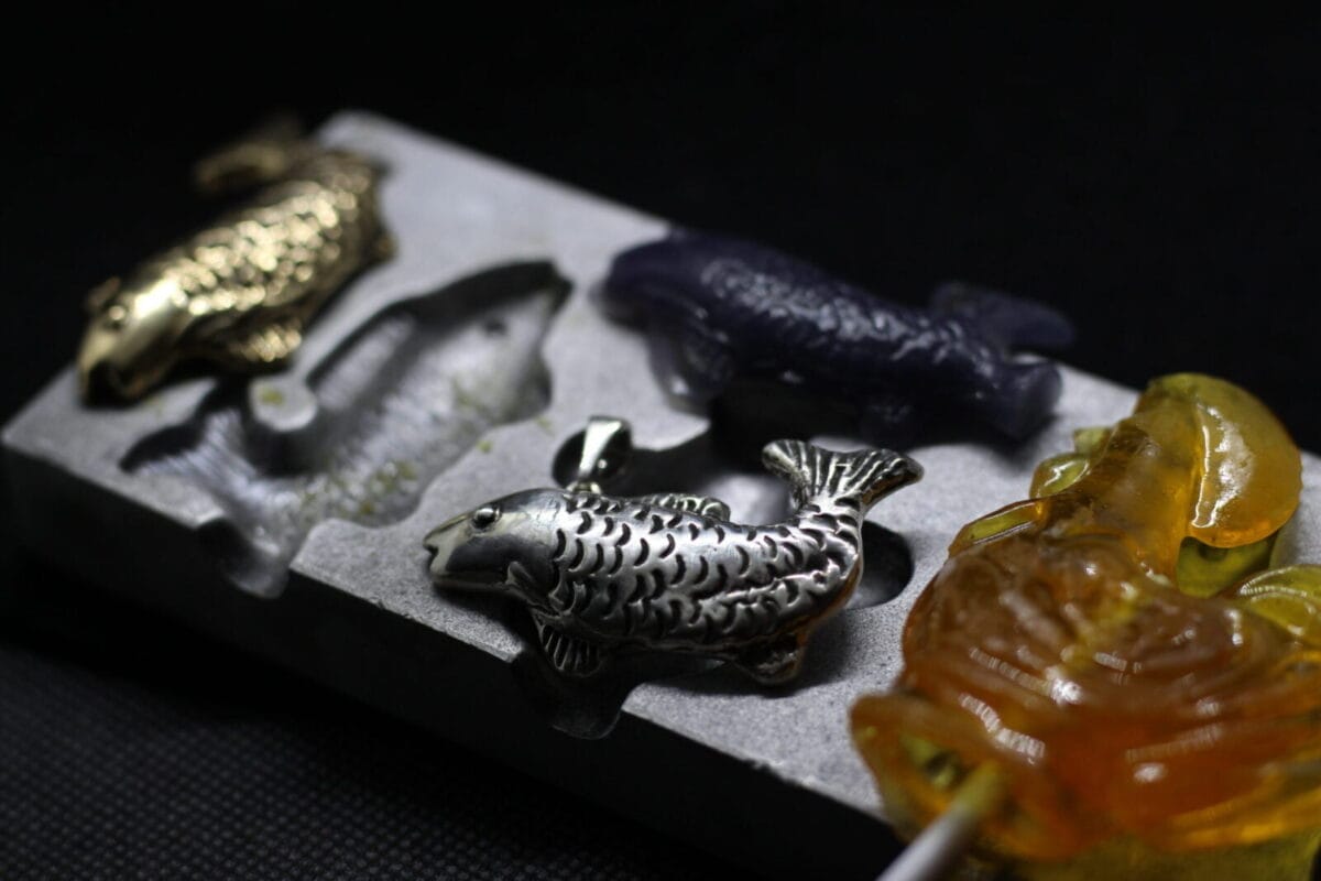 Fish Soviet Candies design pendants - Image 1