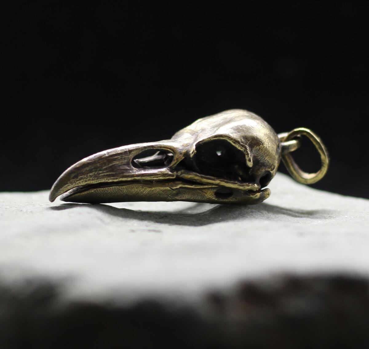 Small anatomically raven crow skull pendant