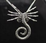 Facehugger Alien detailed pendant / brooch As Alive