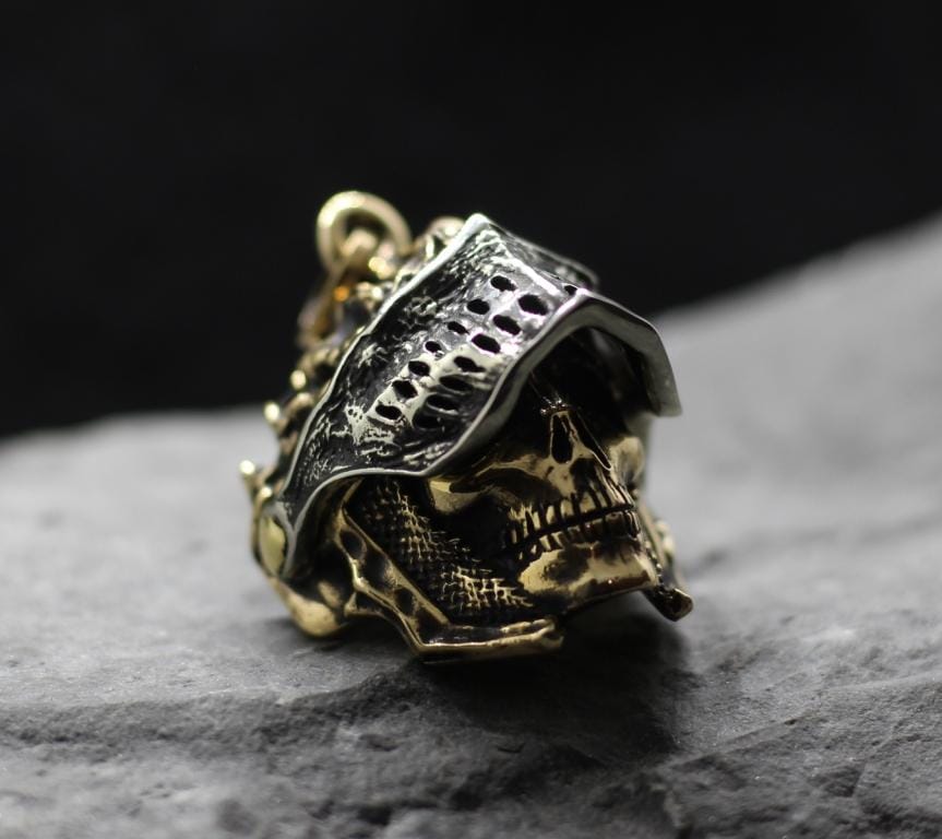 soul of cinder helmet dark souls pendant (7) Soul of cinder scull dark souls pendant - Image 1